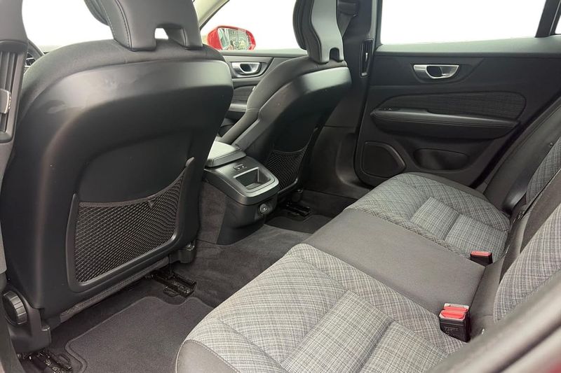 Volvo V60 bild 13