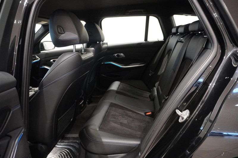 BMW 330 bild 5
