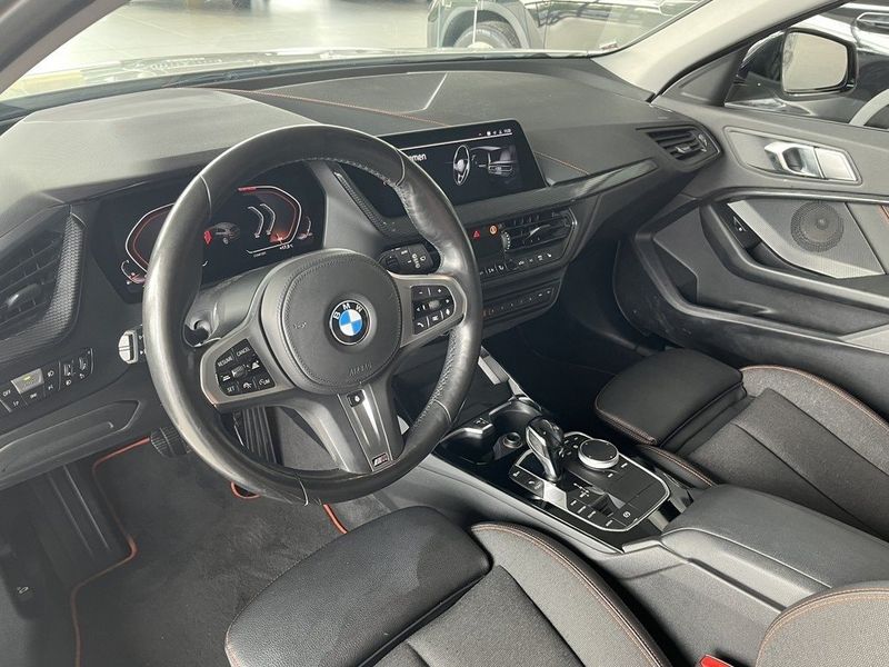 BMW 118 bild 6