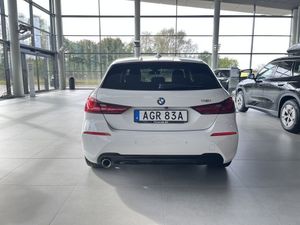 BMW 118 bild 10