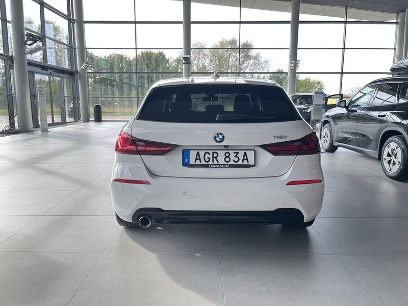 BMW 118 bild 10