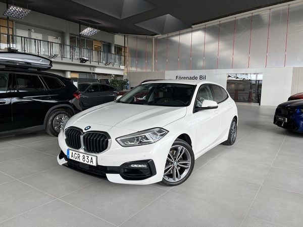 BMW 118 i i Model Sport Rattvärme Park Assist Sportstolar - 2020