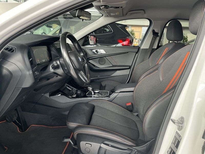 BMW 118 bild 5