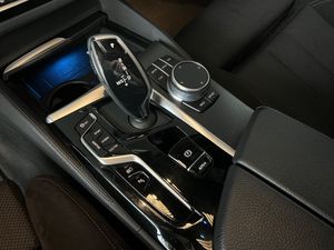 BMW 530 bild 8