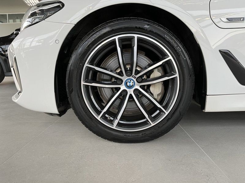 BMW 530 bild 4