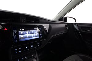 Toyota Auris bild 21
