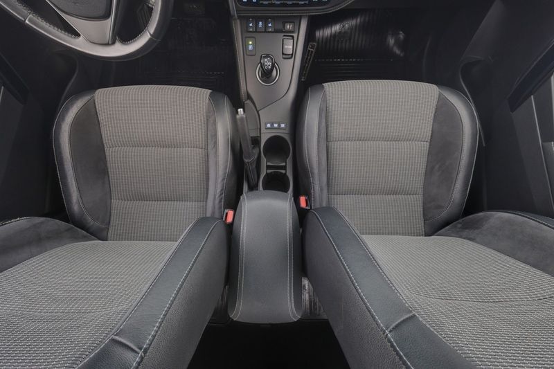 Toyota Auris bild 14