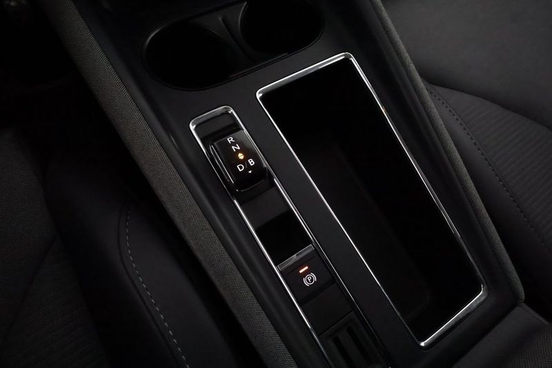 Skoda Enyaq bild 24