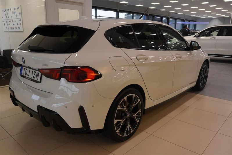 BMW 120 bild 5