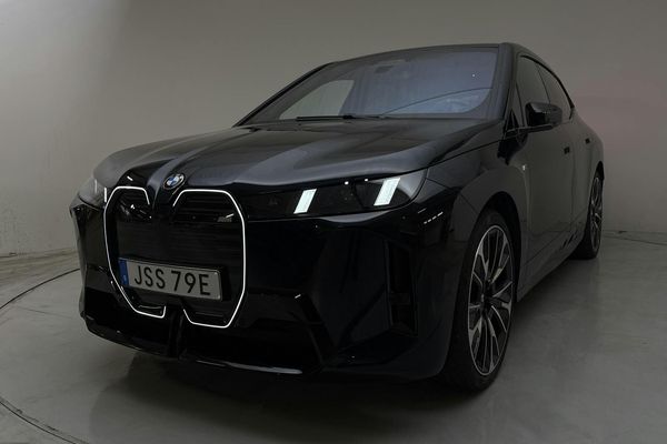 BMW iX M70 LCI, I20 (660hk) - 2025