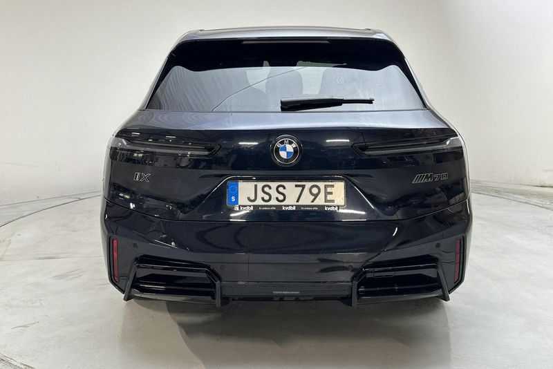 BMW iX bild 5