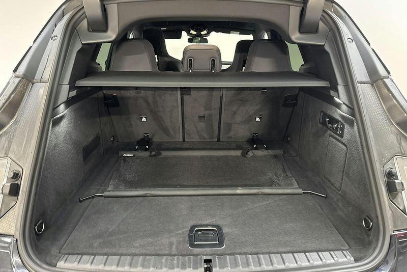 BMW iX bild 9