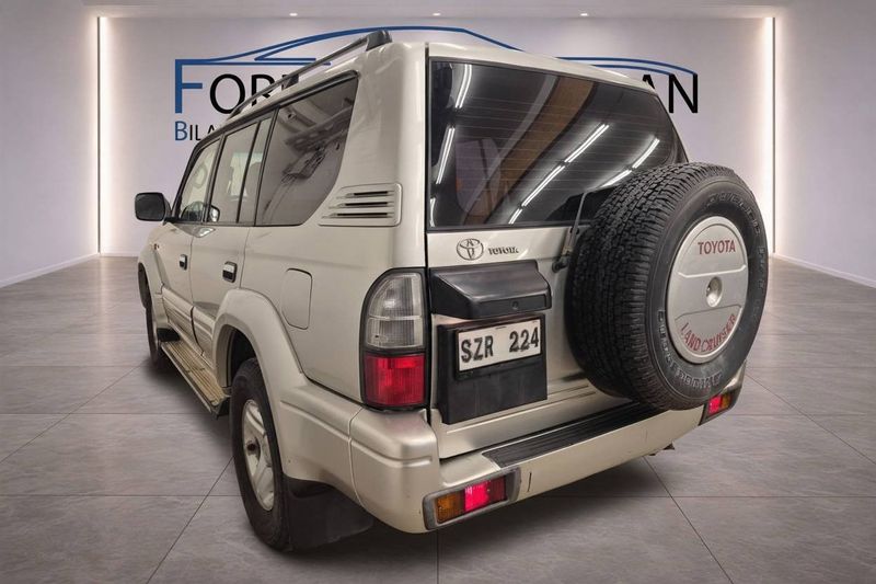 Toyota Land Cruiser bild 6