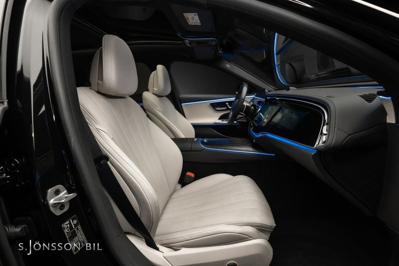 Mercedes E300 bild 16