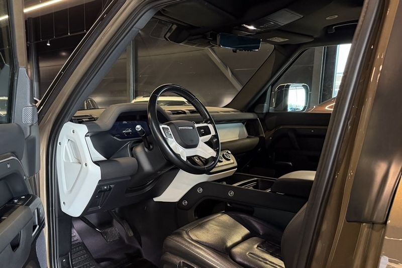 Land Rover Defender bild 8