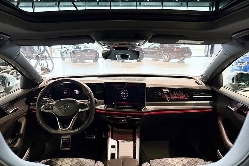 Volkswagen Passat bild 7