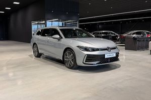 Volkswagen Passat bild 1