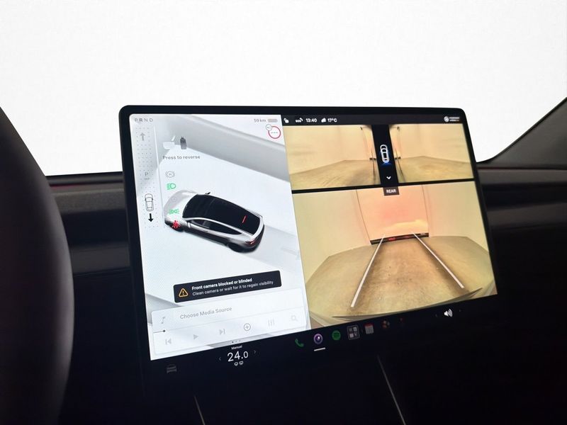Tesla Model Y bild 19