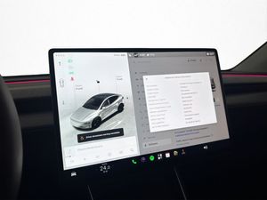 Tesla Model Y bild 26