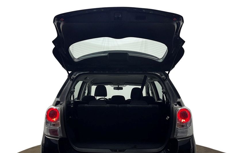 Toyota Verso bild 33