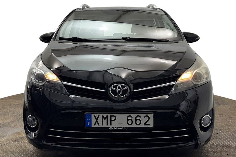 Toyota Verso bild 3