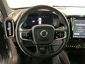 Volvo EX40 bild 10