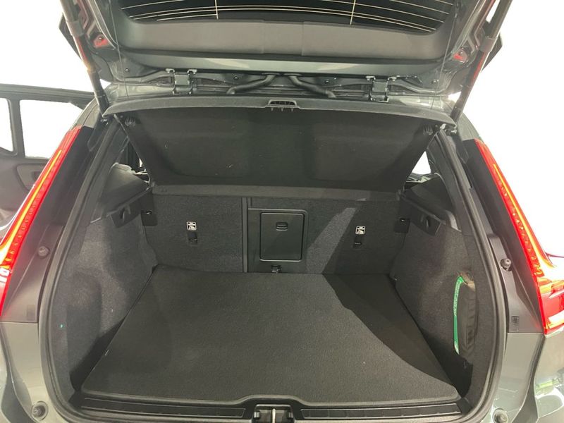 Volvo EX40 bild 13
