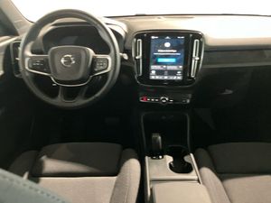 Volvo EX40 bild 5