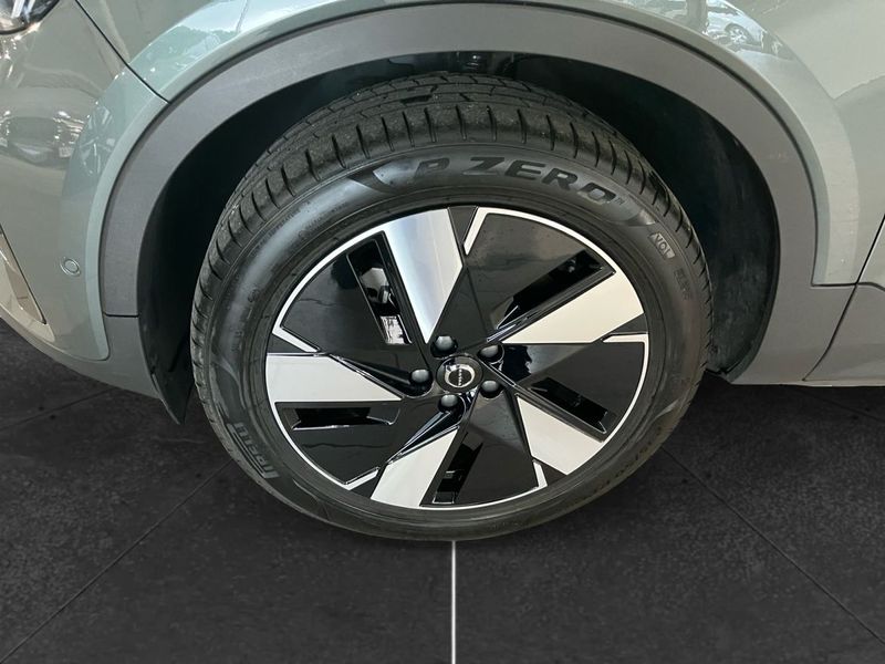 Volvo EX40 bild 9