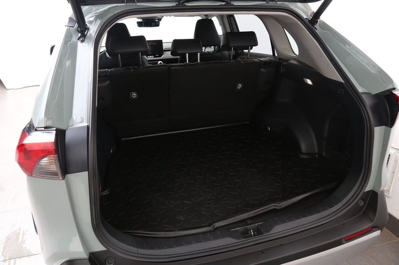 Toyota RAV4 bild 12