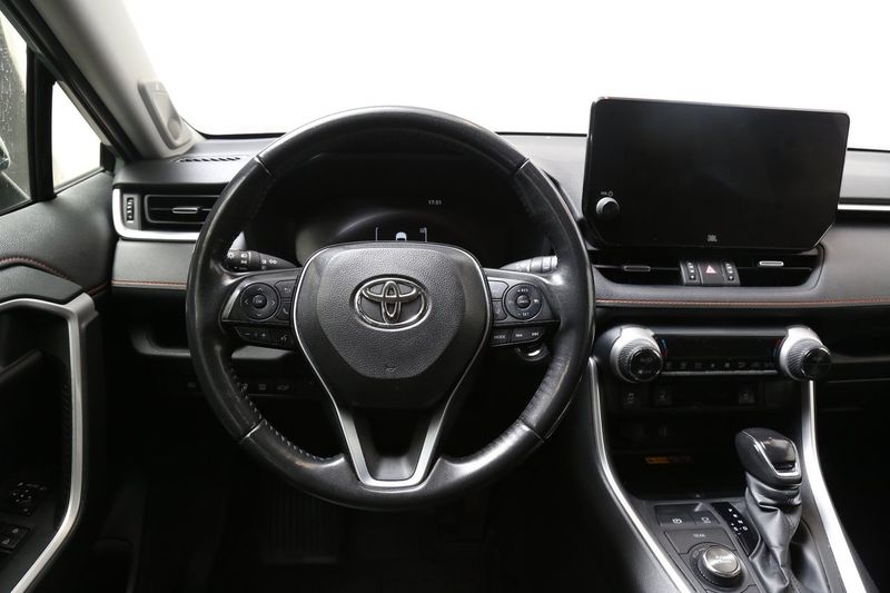 Toyota RAV4 bild 9
