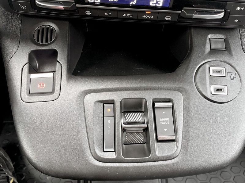 Opel Combo-e bild 12