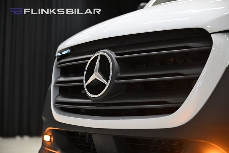 Mercedes Sprinter bild 2