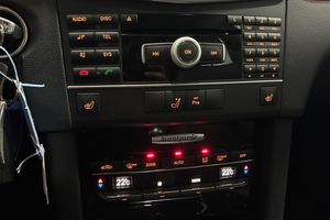 Mercedes E220 bild 20