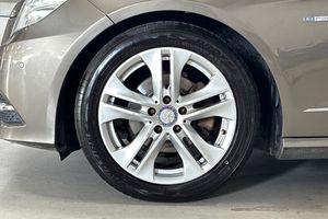 Mercedes E220 bild 11