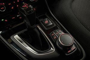 BMW 225 bild 23