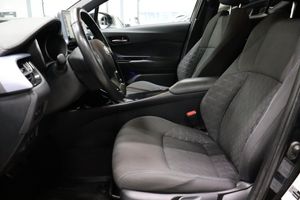 Toyota C-HR bild 7
