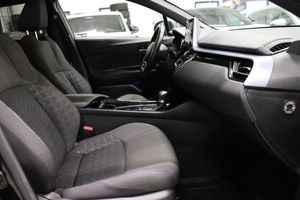 Toyota C-HR bild 8