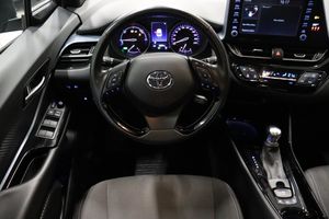 Toyota C-HR bild 11