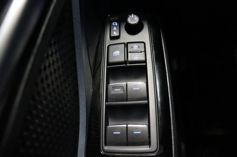 Toyota C-HR bild 19