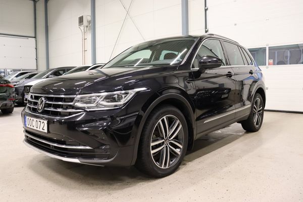 Volkswagen Tiguan eHybrid 1.4 TSI Cockpit Drag B-Kamera Massage 245hk - 2023