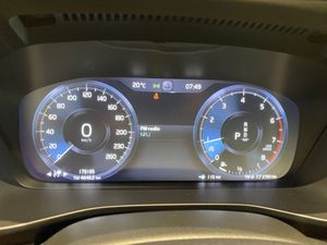 Volvo XC40 bild 8