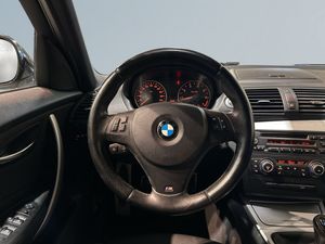 BMW 116 bild 9