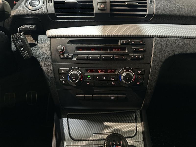 BMW 116 bild 11
