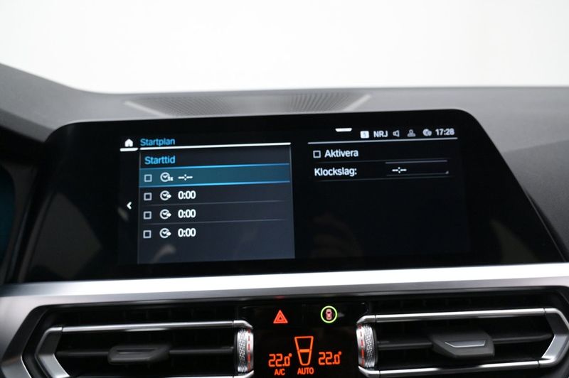 BMW 330 bild 15