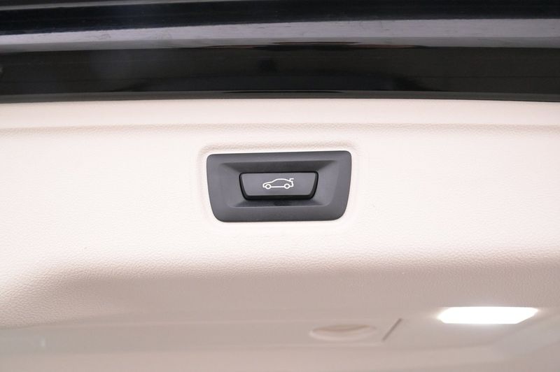 BMW 330 bild 22