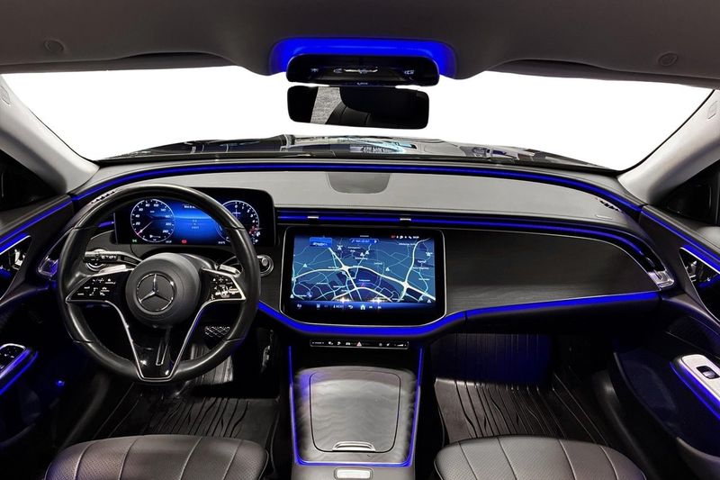 Mercedes E300 bild 10