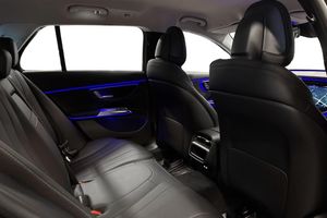 Mercedes E300 bild 18