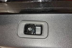 Mercedes E300 bild 21