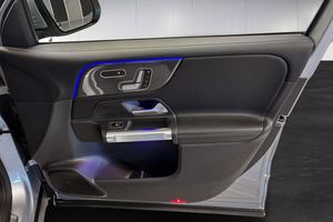Mercedes GLB220 bild 16